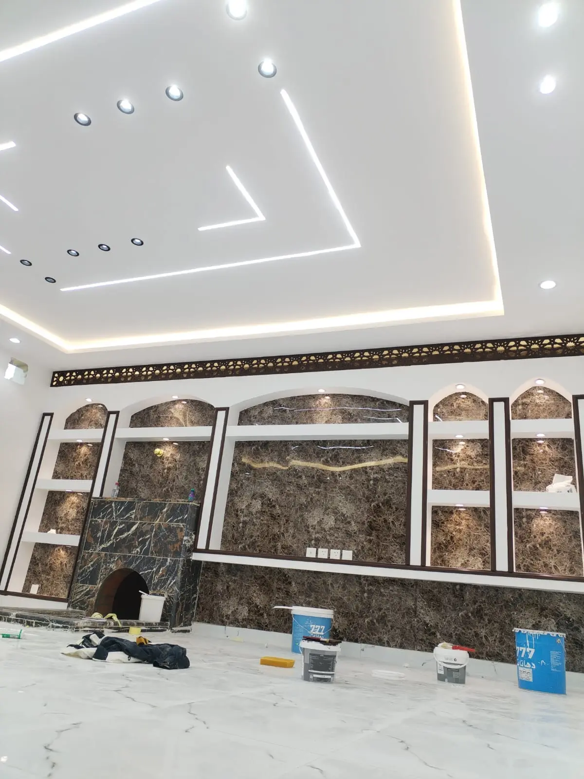 تشطيب مجلس في تبوك